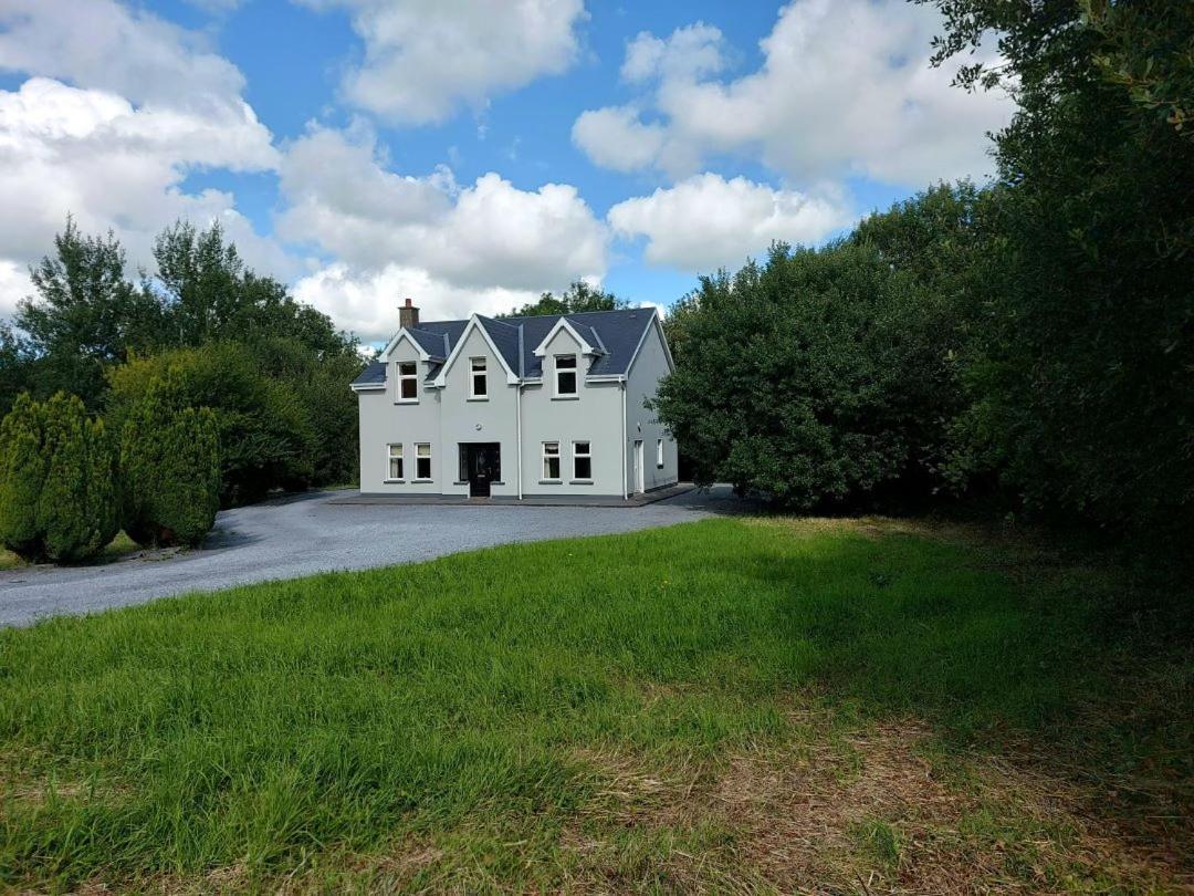 Home In Ennis Exterior foto